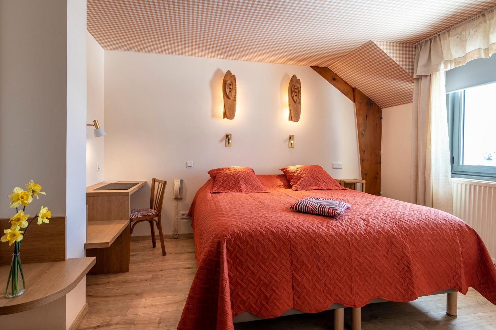 Hotel Restaurant De La Poste Et La Grange Detente, Espace Bien-Etre Chateauneuf-de-Randon Room photo